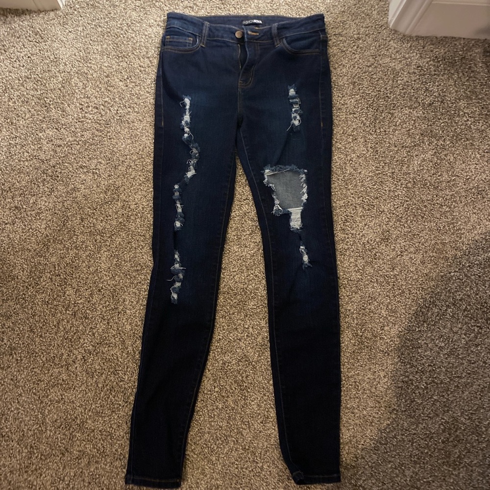 Fashion Nova “glistening jeans”
